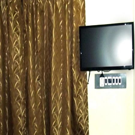 Bssk Comforts Inn Tiruchirappalli Kültér fotó