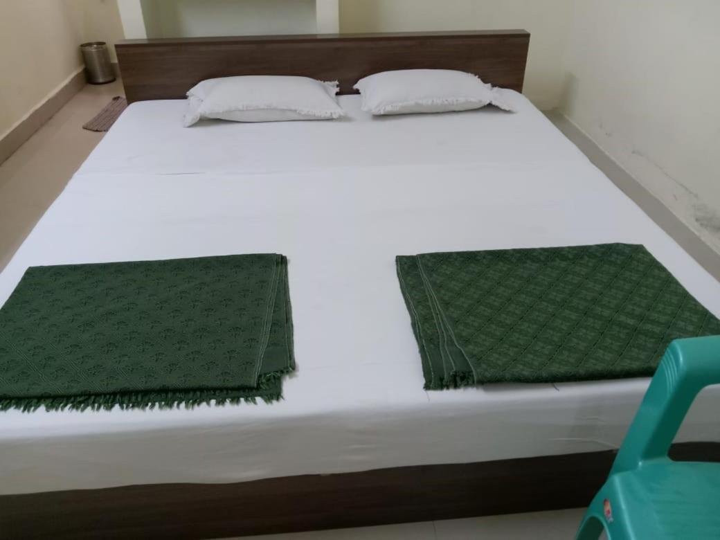 Bssk Comforts Inn Tiruchirappalli Kültér fotó