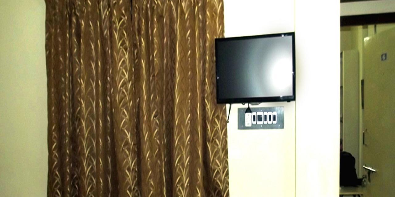Bssk Comforts Inn Tiruchirappalli Kültér fotó
